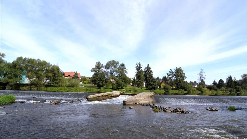 U Certa Hotel Čerčany Kültér fotó